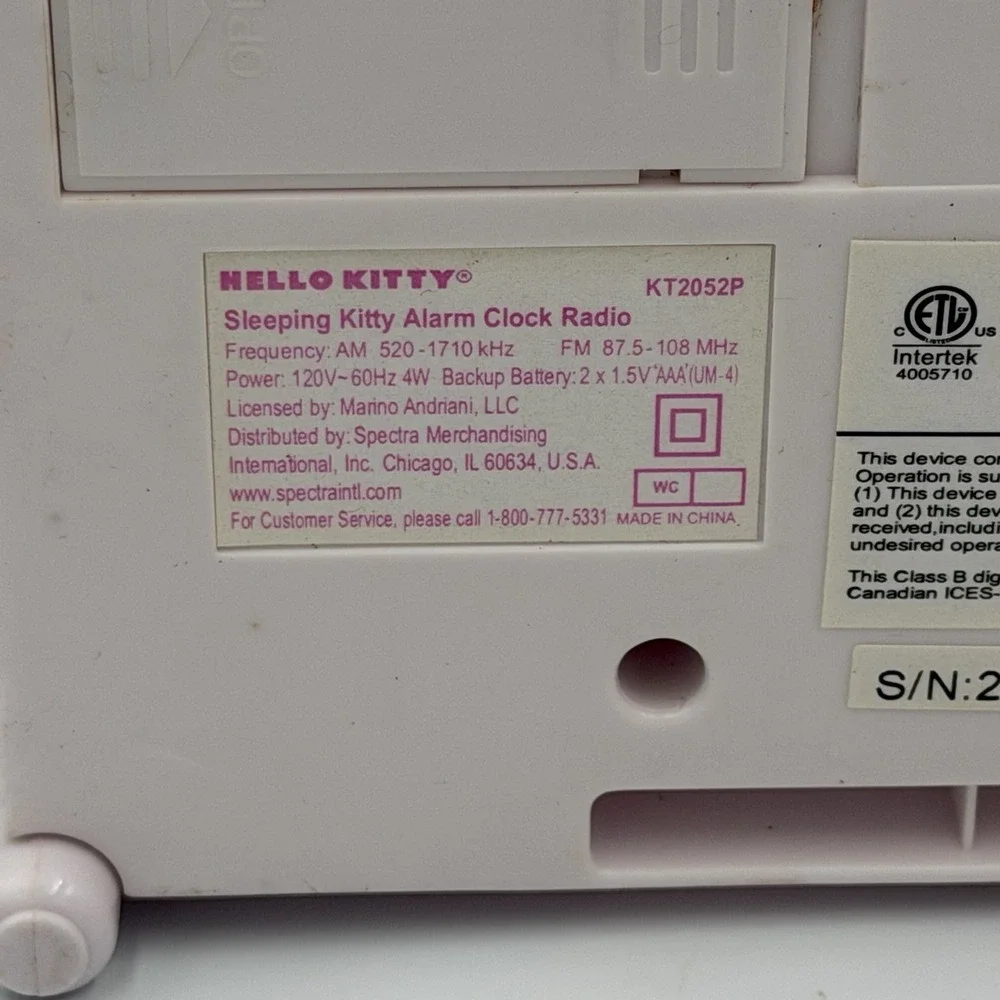 HELLO KITTY Sleeping Kitty Alarm Clock Radio Nightlight KT2052P TESTED